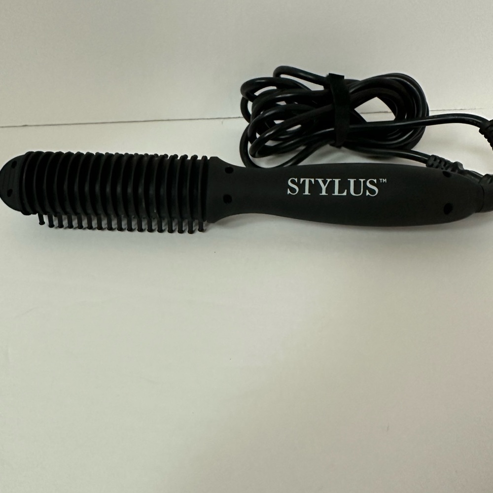 Stylus, curling iron with brushes temperature up to 400°
